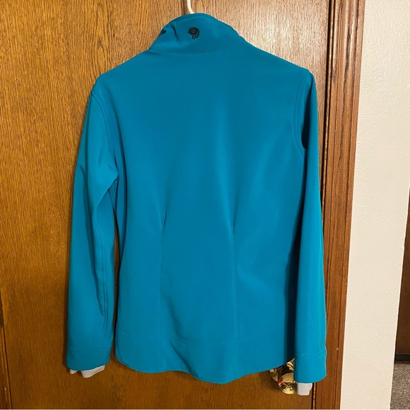 Women’s Small Mountain Hardwear Softshell Jacket - Picture 13 of 15